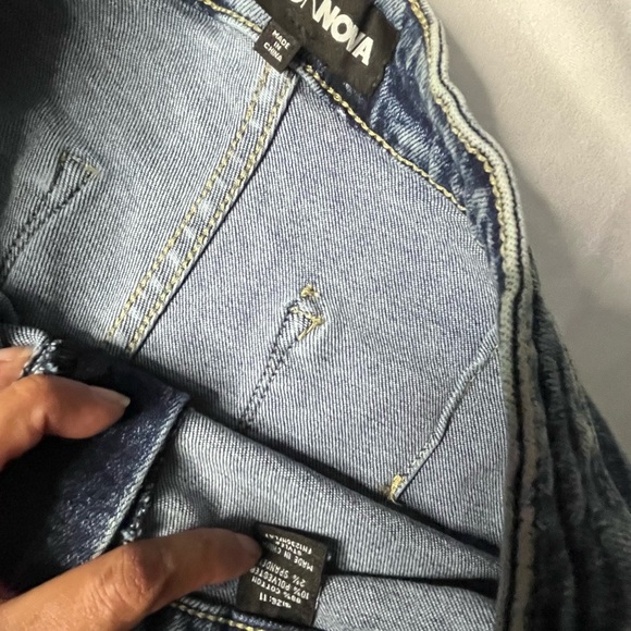 Fashion Nova Dark Wash Flare Jeans - Blue - Picture 3 of 7